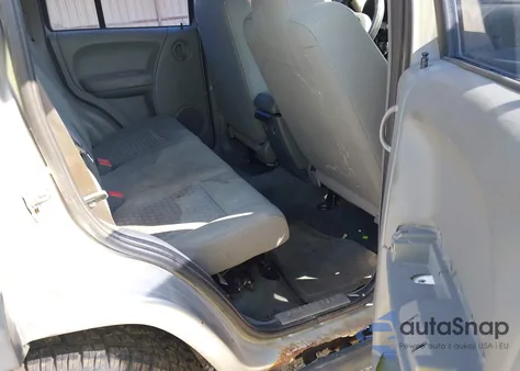 2006 Jeep Liberty Sport z USA, uszkodzony, nr VIN 1J4GL48K56W181809